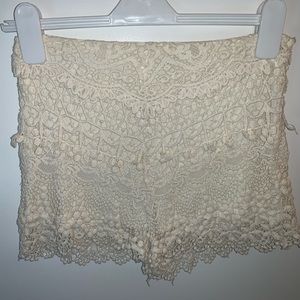 Kimchi Blue ivory crochet shorts